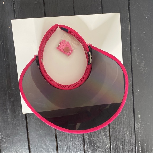 Sport Iridescent Visor - Picture 3 of 4